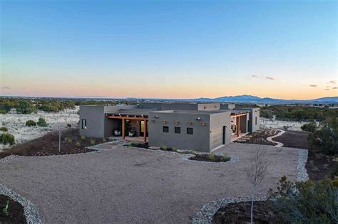 Tennessee Mother Wins HGTV's Smart Home 2023 (Exclusive).